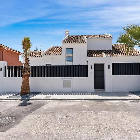 Villa 20600 - Luxurious Beachside Near